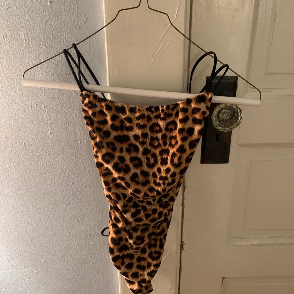 Cheetah body suite